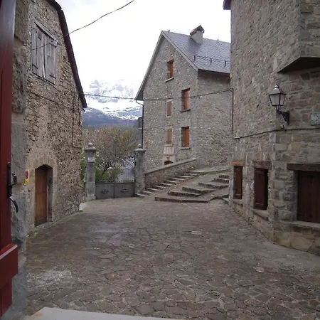 Hotel Casa Escolano *
