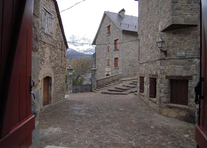 Hotel Casa Escolano *