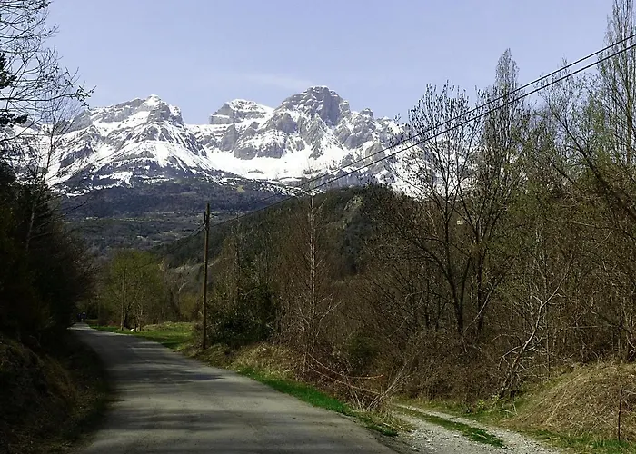 Casa Escolano Hotel *